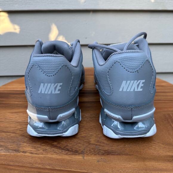 Nike Reax 8 TR Mesh Mens Sneakers Size 10.5 Wolf Grey 621716-010 Cross Trainers - Picture 10 of 13